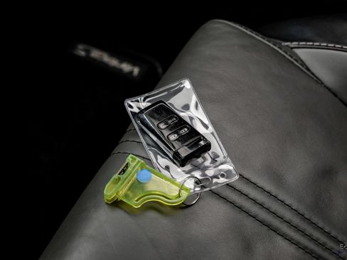 Used 2014 Aston Martin V8 Vantage S RWD image 97