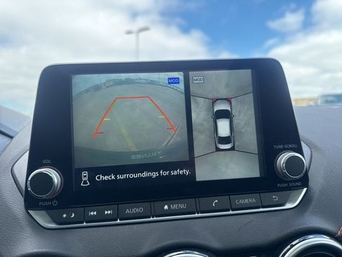 Certified 2025 Nissan Sentra SR w/ SR Premium Package image 42