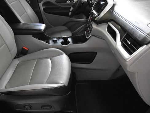 Used 2023 GMC Terrain SLT FWD image 38