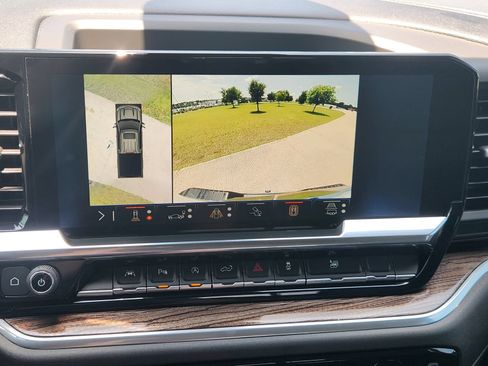 Used 2025 Chevrolet Silverado 1500 LT w/ Texas Edition Plus RWD image 21