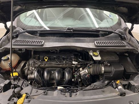 Used 2017 Ford Escape S image 12