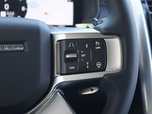 New 2026 Land Rover Discovery S AWD/4WD image 10