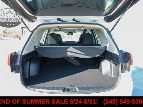 Used 2024 Subaru Forester Premium AWD/4WD image 6