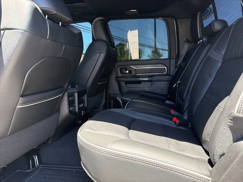 Used 2025 RAM 3500 Limited AWD/4WD image 8
