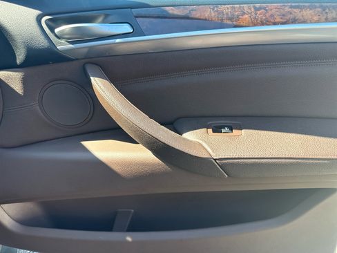 Used 2013 BMW X5 xDrive35i image 12