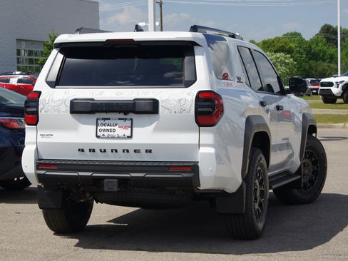 New 2026 Toyota 4Runner TRD Off-Road Premium AWD/4WD image 11