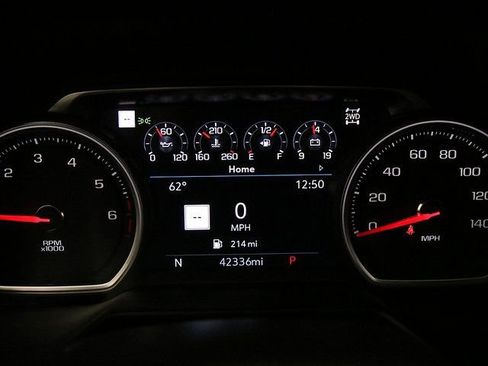 Certified 2021 Chevrolet Suburban High Country image 17