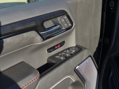 New 2026 GMC Sierra 1500 AT4X AWD/4WD image 11