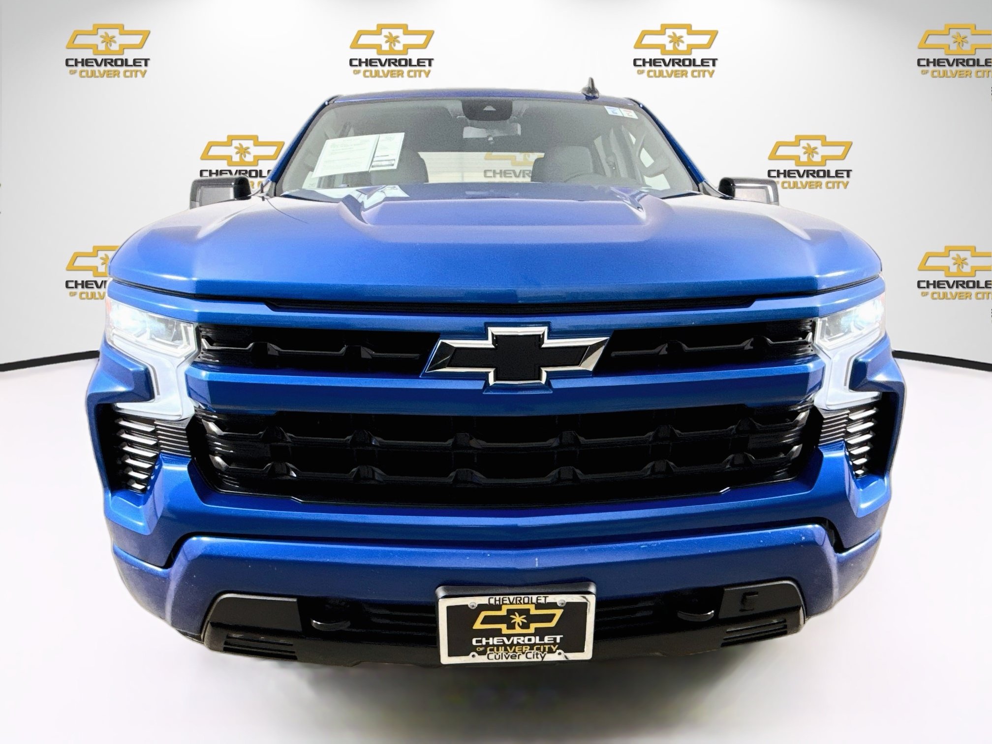 Used 2022 Chevrolet Silverado 1500 RST w/ Protection Package RWD image 2