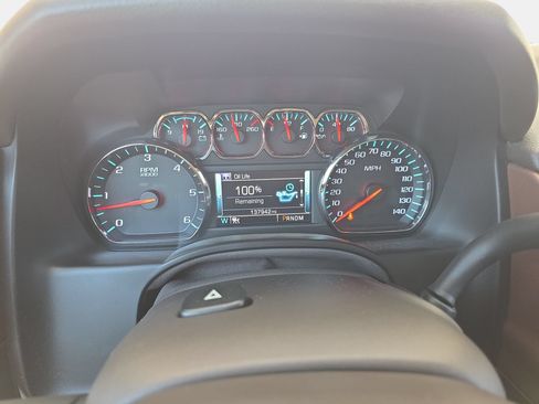 Used 2015 Chevrolet Tahoe LTZ AWD/4WD image 19