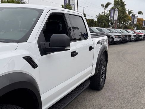 Used 2019 Ford F150 Raptor AWD/4WD image 9