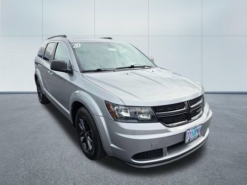 Used 2020 Dodge Journey SE w/ SE Popular Equipment Group FWD image 8