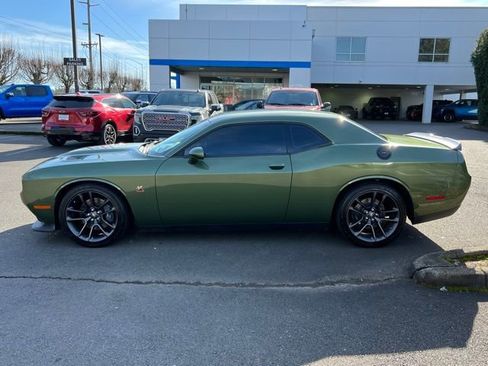 Used 2021 Dodge Challenger R/T Scat Pack image 4