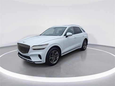 Used 2022 Genesis GV70 2.5T w/ Advanced Package image 3