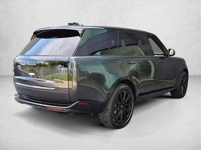 New 2027 Land Rover Range Rover Long Wheelbase SE AWD/4WD image 2