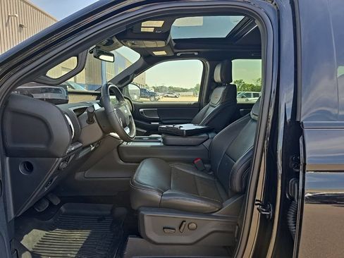 Used 2025 Ford Expedition Tremor AWD/4WD image 14