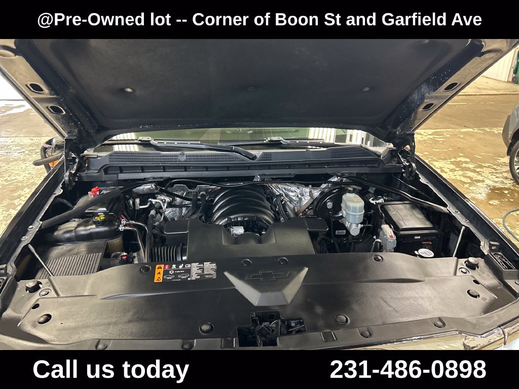 Used 2018 Chevrolet Silverado 1500 LT w/ All Star Edition AWD/4WD image 10