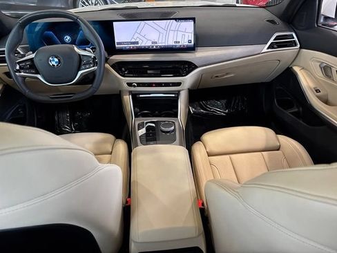 Used 2025 BMW 330i Sedan RWD image 25