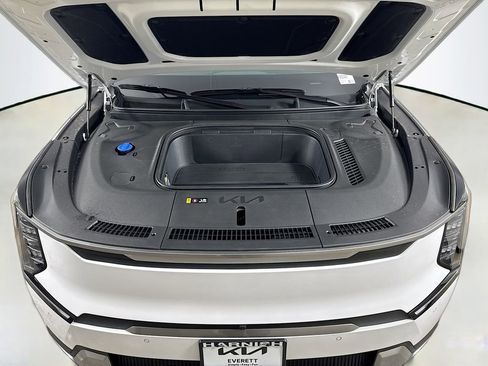 New 2026 Kia EV9 Wind image 39