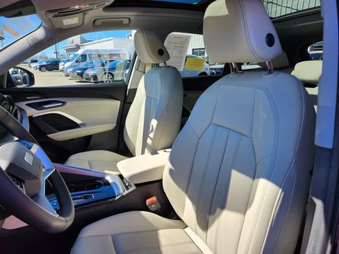 Used 2025 Audi Q5 Premium Plus w/ Premium Plus image 10