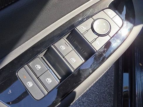 New 2026 Nissan Murano SV image 27