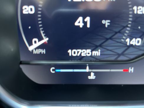 Used 2024 GMC Sierra 1500 AT4X image 19