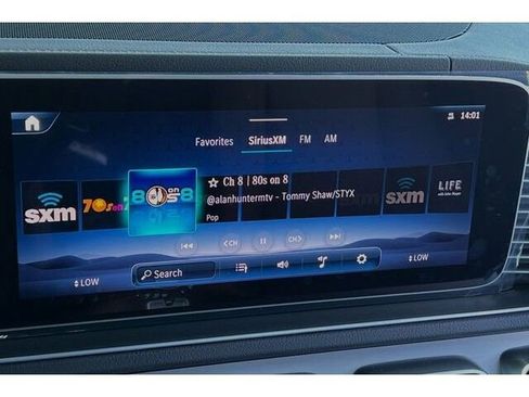 Used 2024 Mercedes-Benz GLS 450 4MATIC image 14