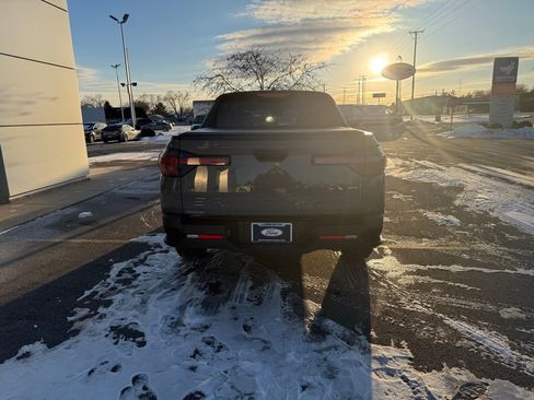 Used 2023 Hyundai Santa Cruz SEL image 27