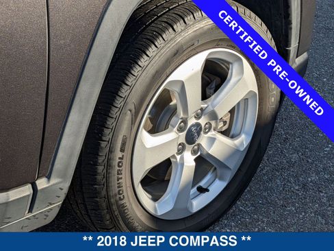 Used 2018 Jeep Compass Latitude w/ Popular Equipment Group image 12