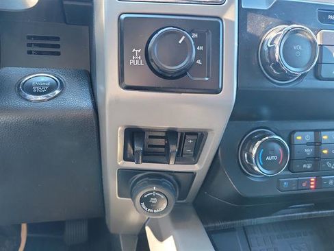 Used 2020 Ford F250 Lariat w/ Lariat Ultimate Package image 18