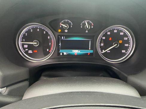 Used 2019 Buick Enclave Essence AWD/4WD image 11