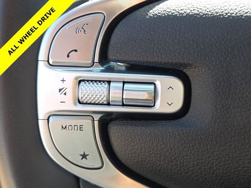 Used 2022 Genesis GV80 2.5T AWD/4WD image 30