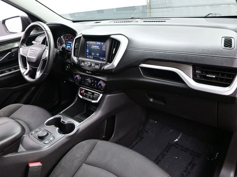 Used 2022 GMC Terrain SLE w/ Driver Convenience Package image 15