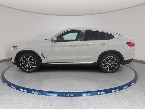 Used 2024 BMW X4 xDrive30i w/ Convenience Package AWD/4WD image 9