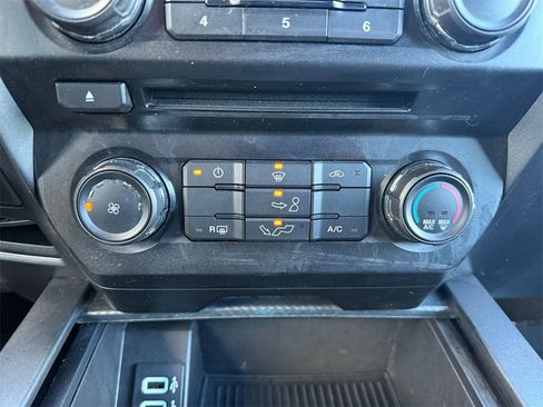 Used 2018 Ford F150 XLT w/ Equipment Group 301A Mid image 18