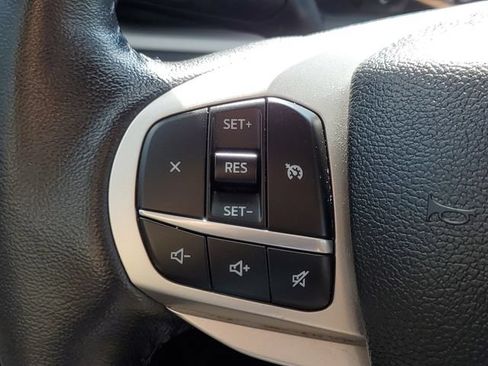 Certified 2023 Ford Explorer XLT w/ Equipment Group 202A AWD/4WD image 17