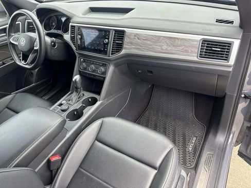 Used 2021 Volkswagen Atlas Cross Sport SE AWD/4WD image 18