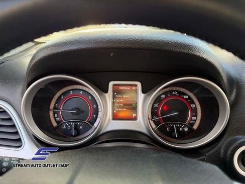 Used 2017 Dodge Journey SXT w/ Security Group image 37