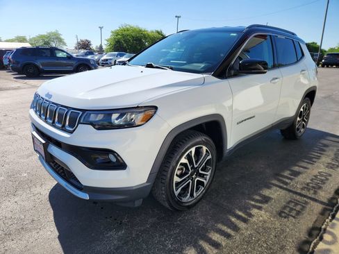 Used 2022 Jeep Compass Limited AWD/4WD image 7