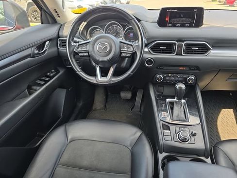 Used 2018 MAZDA CX-5 Touring w/ Preferred Equipment Package FWD image 12
