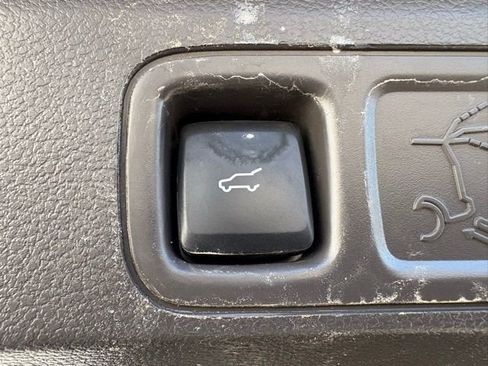 Used 2022 Lincoln Navigator Reserve image 37