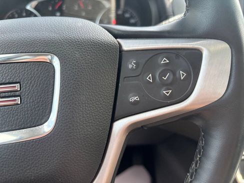 Used 2023 GMC Terrain SLT FWD image 39