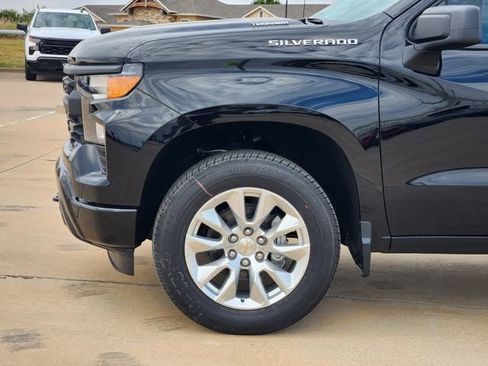 New 2026 Chevrolet Silverado 1500 Custom image 8
