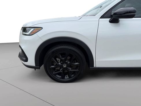 Used 2024 Honda HR-V Sport image 19
