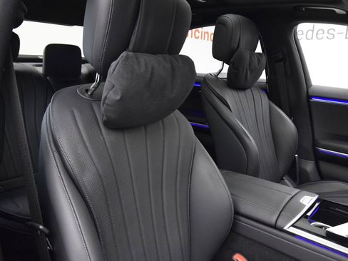 Certified 2022 Mercedes-Benz S 500 4MATIC image 17