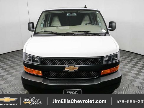 Certified 2025 Chevrolet Express 2500 w/ Driver Convenience Package RWD image 20