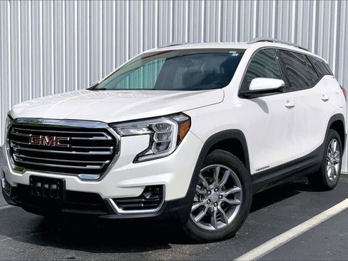 Used 2022 GMC Terrain SLT AWD/4WD image 1