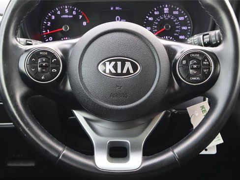 Used 2020 Kia Soul X-Line image 29
