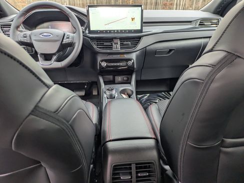 New 2026 Ford Escape ST-Line w/ Tech Pack #1 image 27