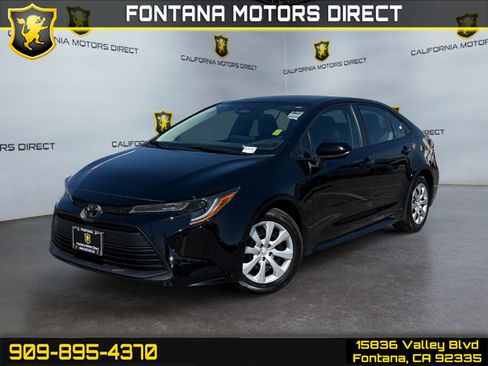 Used 2024 Toyota Corolla LE FWD image 1
